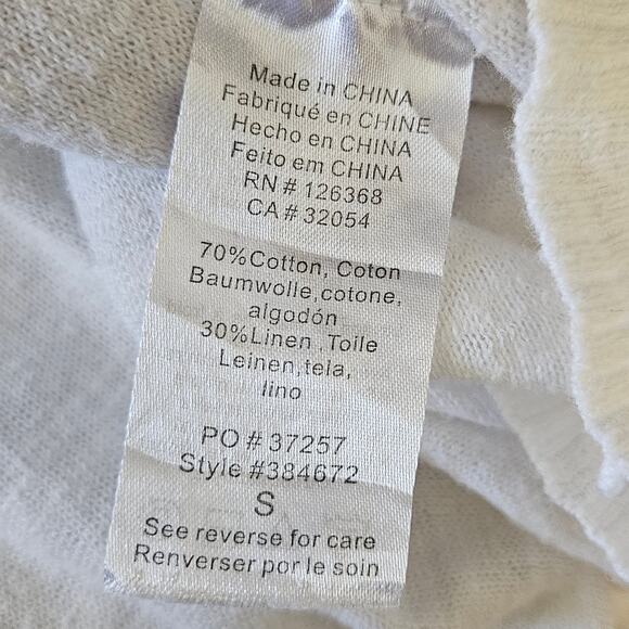 Lightweight V Neck Cotton Blend Sweater Size Small - Picture 4 of 4